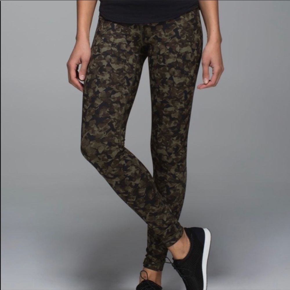 Lululemon | wunder under legging fold over pants
